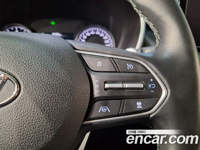Hyundai Santafe Новый Santa Fe Бензин 2.5T 2WD — Фото автомобиля 10