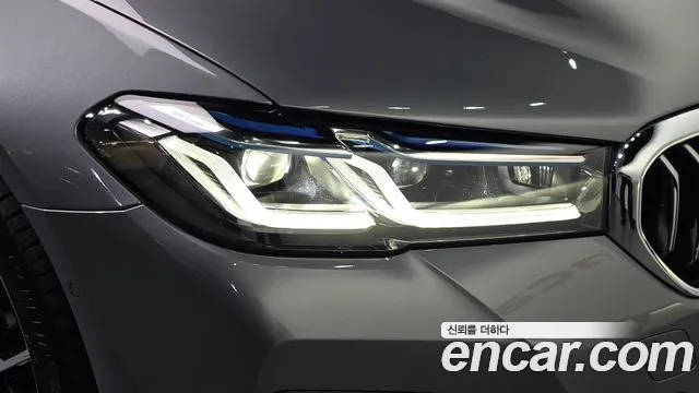 BMW 5 Series G30 — Фото автомобиля 7