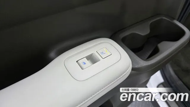 Hyundai Santa Fe — Фото автомобиля 19