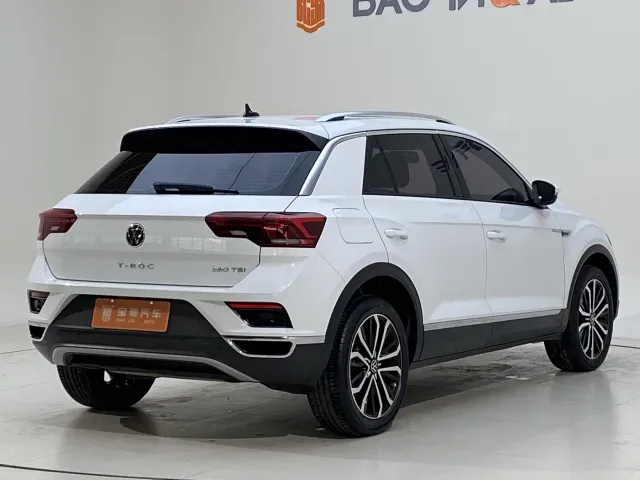 Volkswagen T-Roc — Фото автомобиля 25