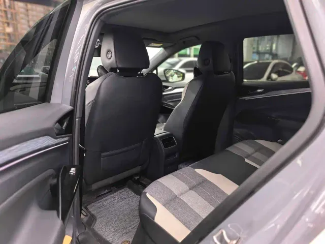Volkswagen ID.4 Crozz — Фото автомобиля 8