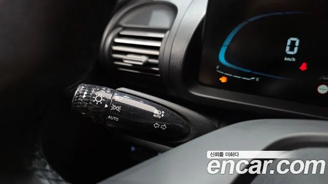 Hyundai Casper Casper Turbo Essential — Фото автомобиля 19