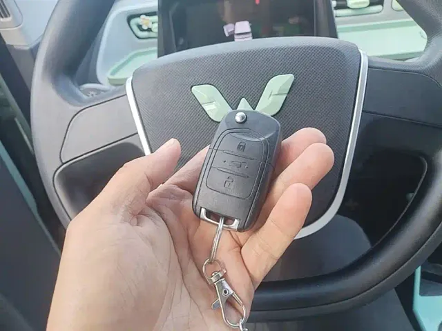 Wuling Hongguang Mini EV — Фото автомобиля 8