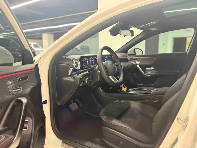 Mercedes-Benz A-Class — Фото автомобиля 8