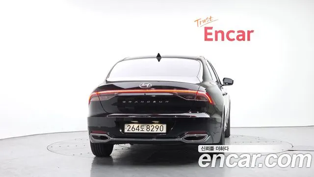 Hyundai Grandeur Новый Grandeur IG — Фото автомобиля 4