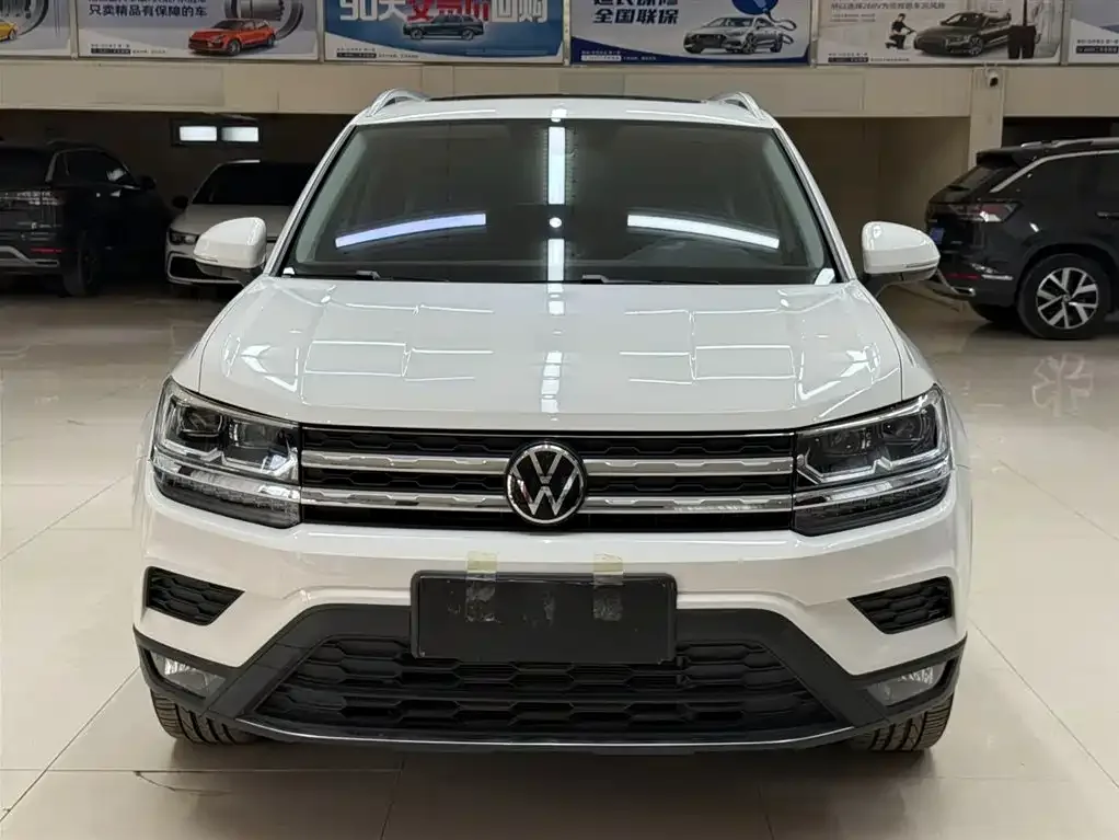 Volkswagen Tharu 2022 280TSI FWD Luxury Edition — Фото автомобиля 2