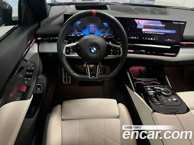BMW 5 Series G60 — Фото автомобиля 20