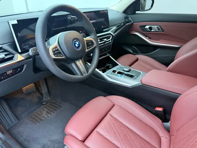 BMW i3 — Фото автомобиля 15