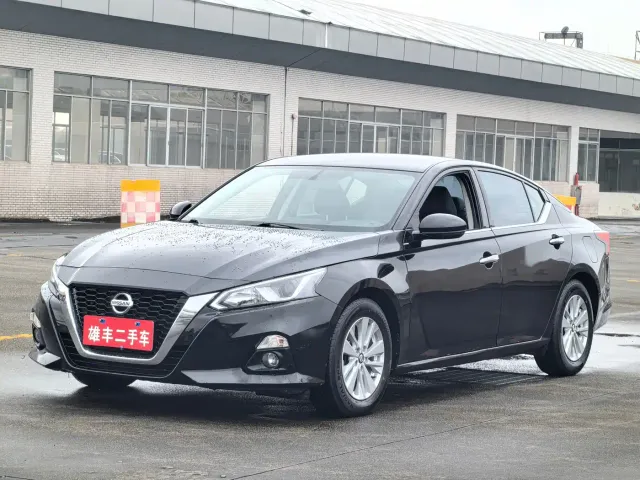Фотография автомобиля — Nissan Teana
