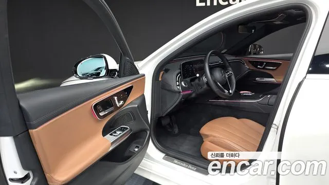 Mercedes-Benz E-Class W214 — Фото автомобиля 10