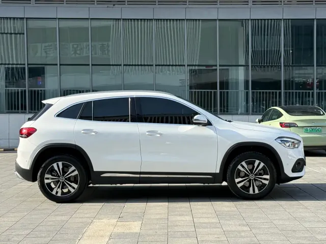 Mercedes-Benz GLA-Class — Фото автомобиля 4