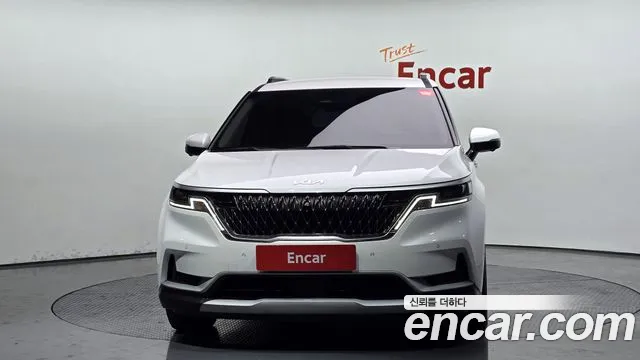 Kia Canival Carnival 4 поколение Бензин 9 мест Prestige — Фото автомобиля 3