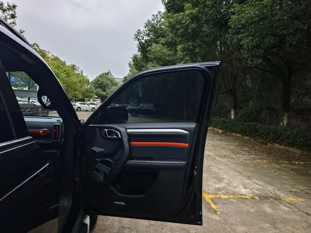 Haval Big Dog — Фото автомобиля 12