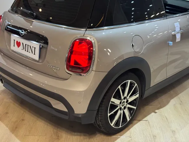 MINI Hatch — Фото автомобиля 7