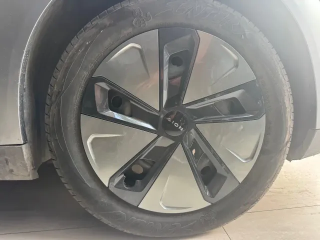 GAC Aion Y — Фото автомобиля 5