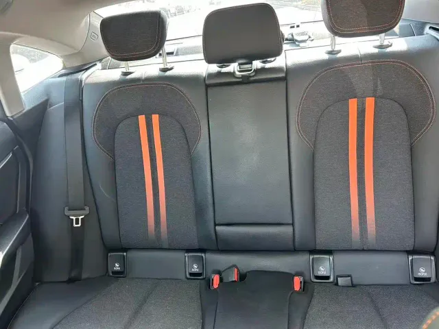 BMW 2 Series — Фото автомобиля 12