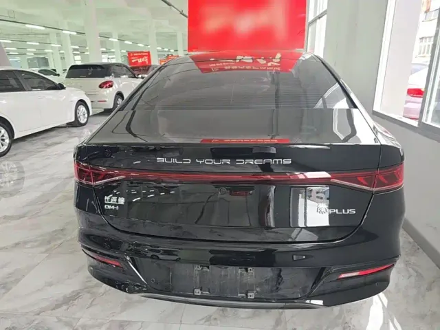 BYD Qin PLUS — Фото автомобиля 5