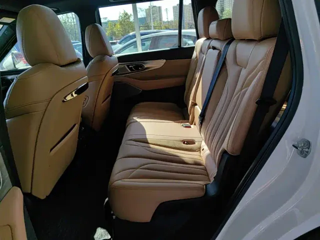 GAC Trumpchi ES9 — Фото автомобиля 16