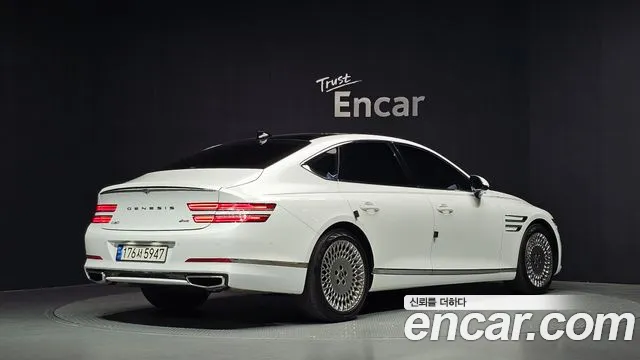 Genesis G80 RG3 — Фото автомобиля 2
