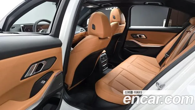 BMW 3 Series G20 — Фото автомобиля 11
