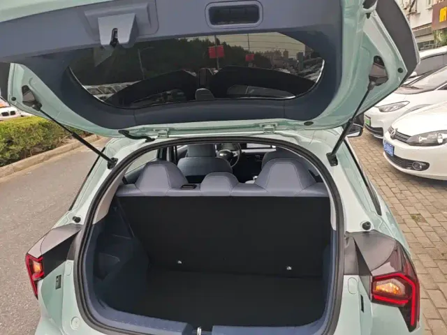 Geely Geometry E Firefly — Фото автомобиля 18