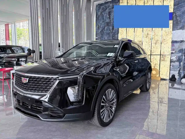 Фотография автомобиля — Cadillac XT4