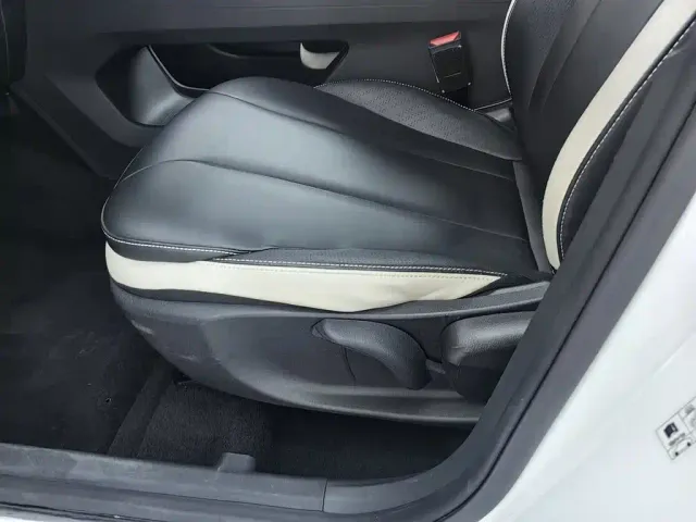 Geely Geometry E Firefly — Фото автомобиля 20