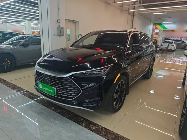 Фотография автомобиля — BYD Tang