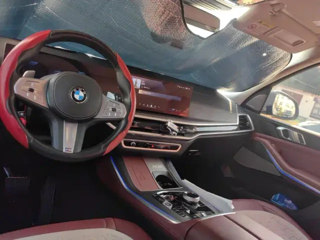 BMW X5 — Фото автомобиля 12