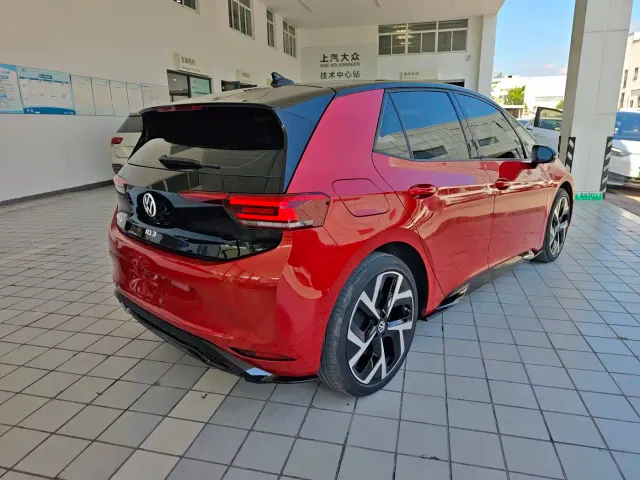 Volkswagen Volkswagen ID.3 2026 Smart Edition Ultimate GTX Package — Фото автомобиля 7
