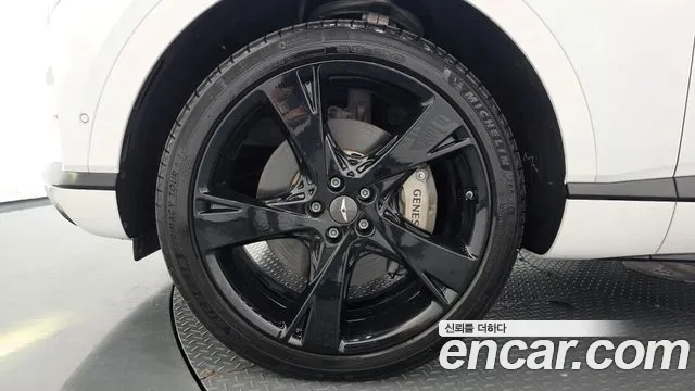 Genesis GV80 — Фото автомобиля 5