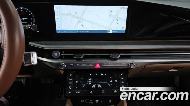 Hyundai Grandeur Grandeur (GN7) 3.5 Бензин 4WD — Фото автомобиля 13