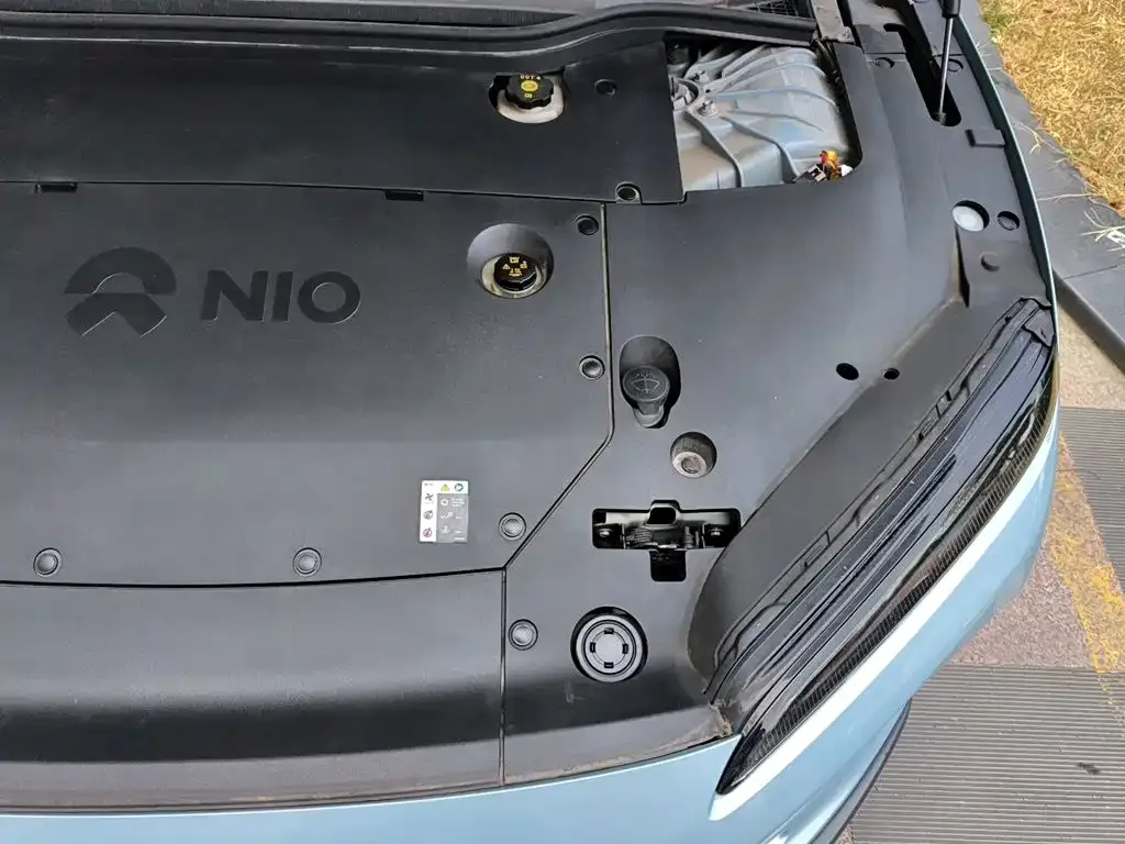 NIO NIO ET5 2022 75kWh — Фото автомобиля 20