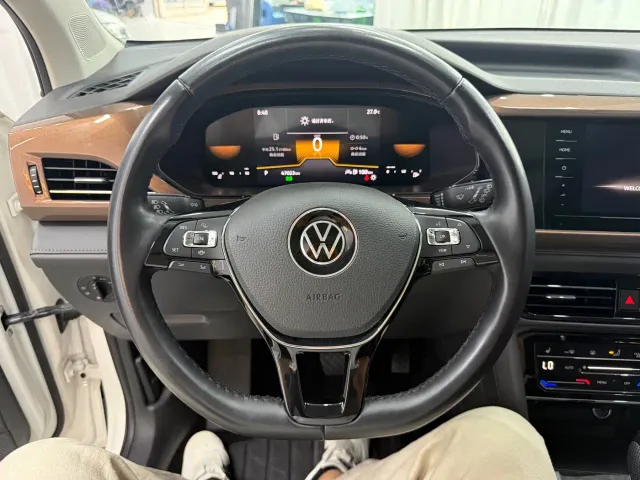 Volkswagen Tharu — Фото автомобиля 13