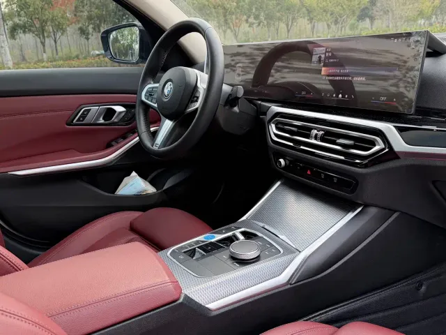 BMW i3 — Фото автомобиля 7