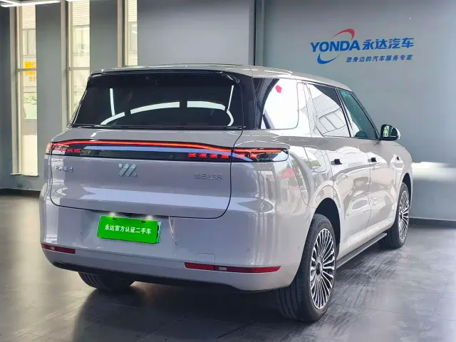 IM Motors LS8 — Фото автомобиля 5