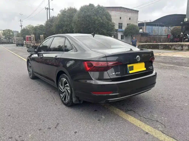 Volkswagen Sagitar — Фото автомобиля 7