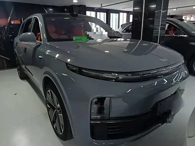 Li Auto L7 — Фото автомобиля 3