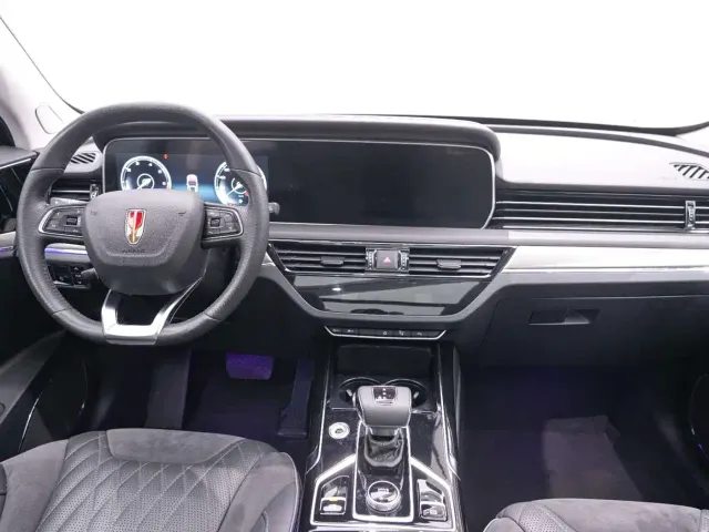 Hongqi HS5 — Фото автомобиля 17