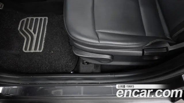 Hyundai Casper Casper Turbo Essential — Фото автомобиля 28
