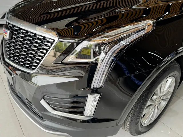 Cadillac XT5 — Фото автомобиля 13