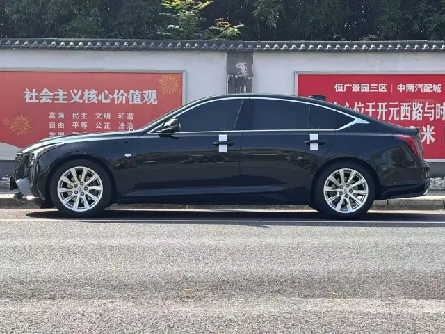 Cadillac CT5 — Фото автомобиля 3