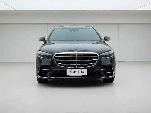 Mercedes-Benz S-Class — Фото автомобиля 2
