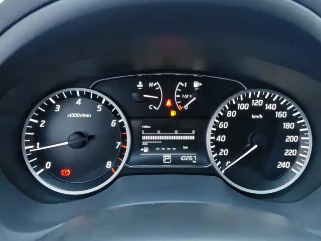 Nissan Sylphy — Фото автомобиля 14