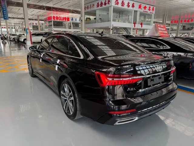 Audi A6L — Фото автомобиля 7