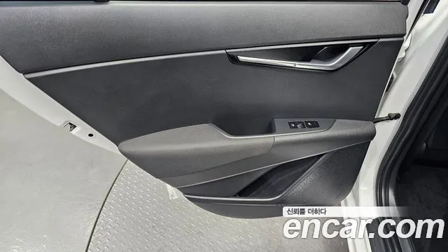 Kia Niro The All New Niro Prestige — Фото автомобиля 25