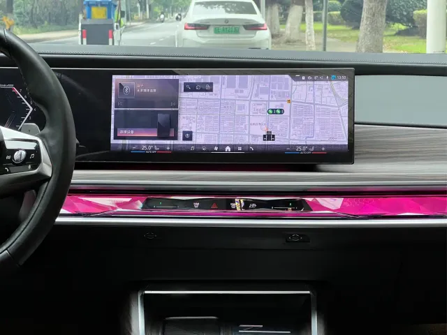 BMW 7 Series — Фото автомобиля 14