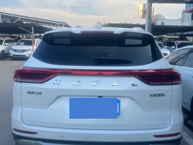 Haval H6 — Фото автомобиля 15