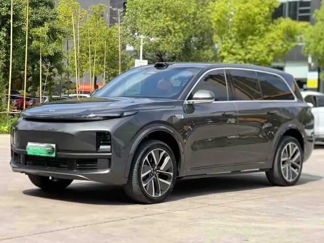 Фотография автомобиля — Li Auto L9