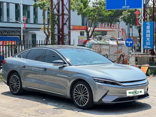 BYD Han — Фото автомобиля 3